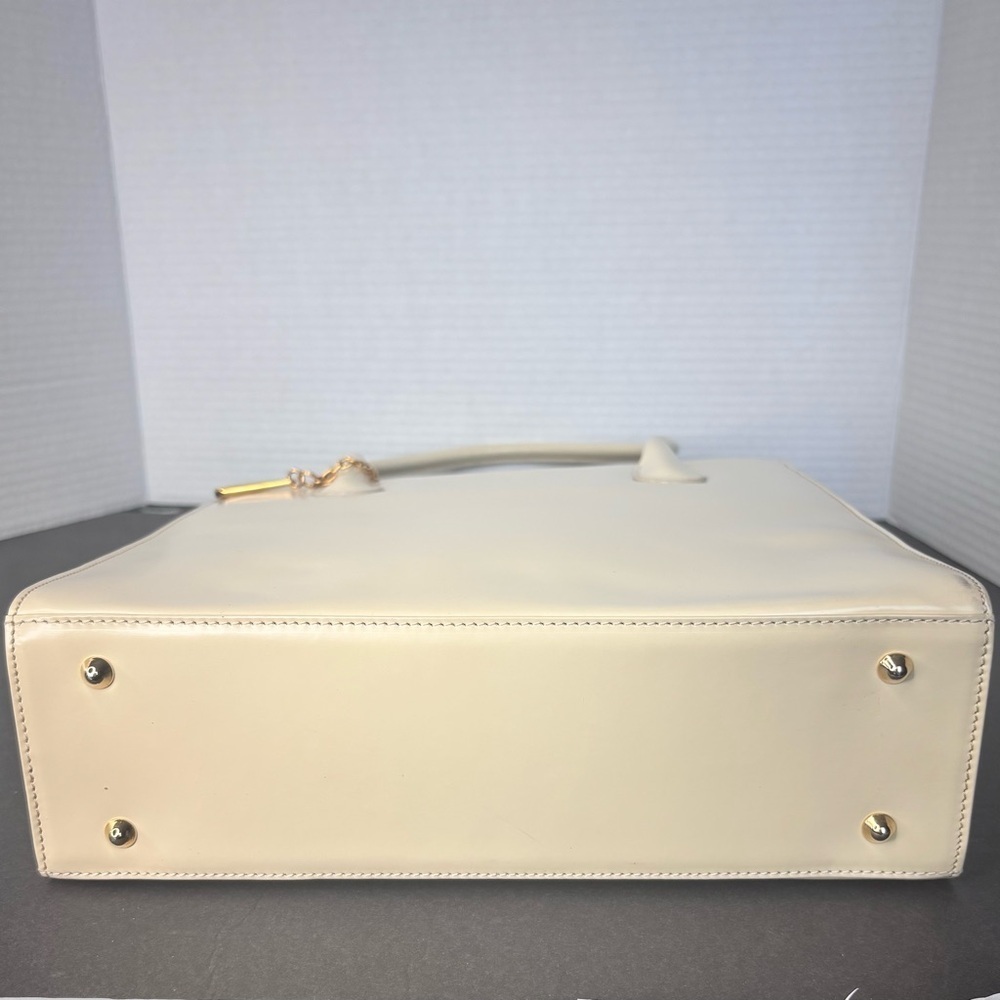 Lancel Paris Leather Ivory Handbag Satchel Shoulder Bag w/ Dust Bag - Picture 6 of 16